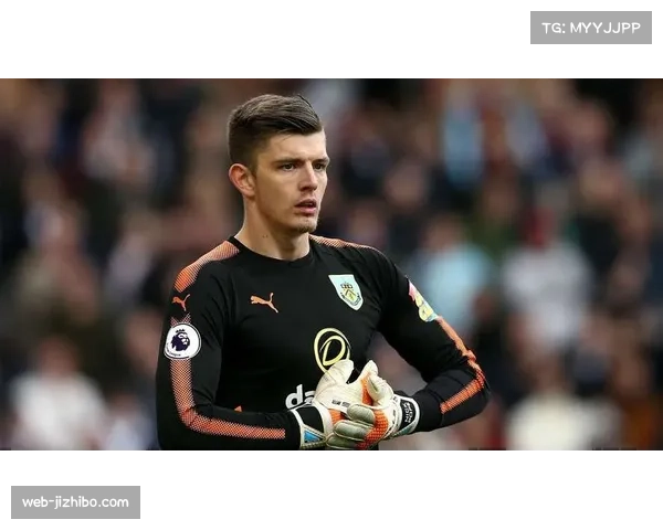 伊劳拉帮我提升很多战术理解，暂不去理会转会传闻